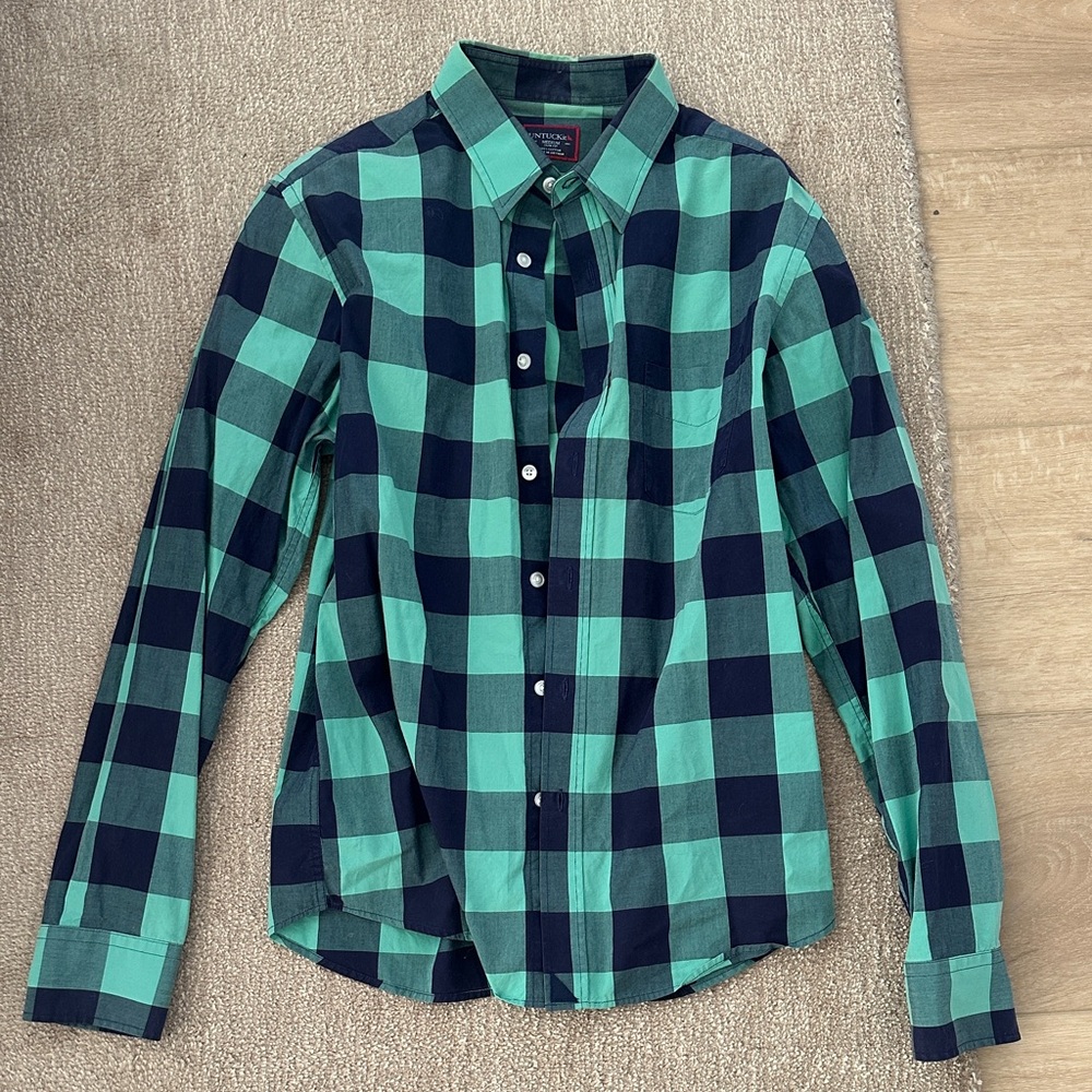 NWOT Untuckit Men's Green and Black Checkered Shirt